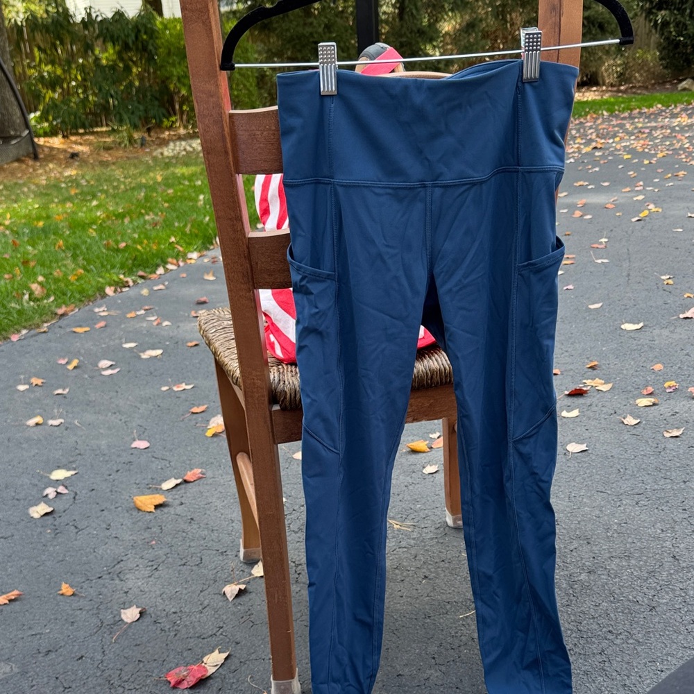 CRZ YOGA Deep Blue Leggings